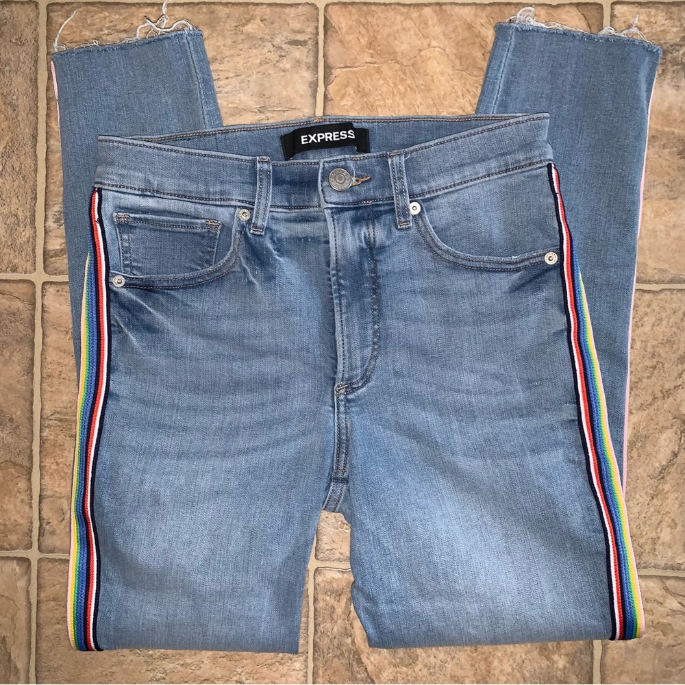 Express High Rise Jeans - Picture 2 of 14